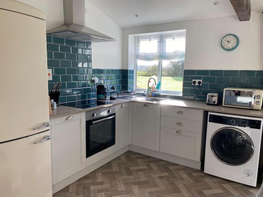 South Cottage - Garden, Views, Parking, Dogs, Cheshire, Walks, Family Adlington Exteriér fotografie