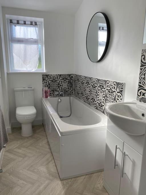South Cottage - Garden, Views, Parking, Dogs, Cheshire, Walks, Family Adlington Exteriér fotografie
